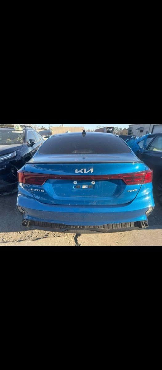 السلام عليكم.كيا فورتي موديل٢٤ فول مواصفات جتي لاين مكينه ٢٠٠٠ دوش موعد الوصول البصره ٢٠٢٦/٣/٣١ السعر  ٩٨ ورقه لستفسار ***********
