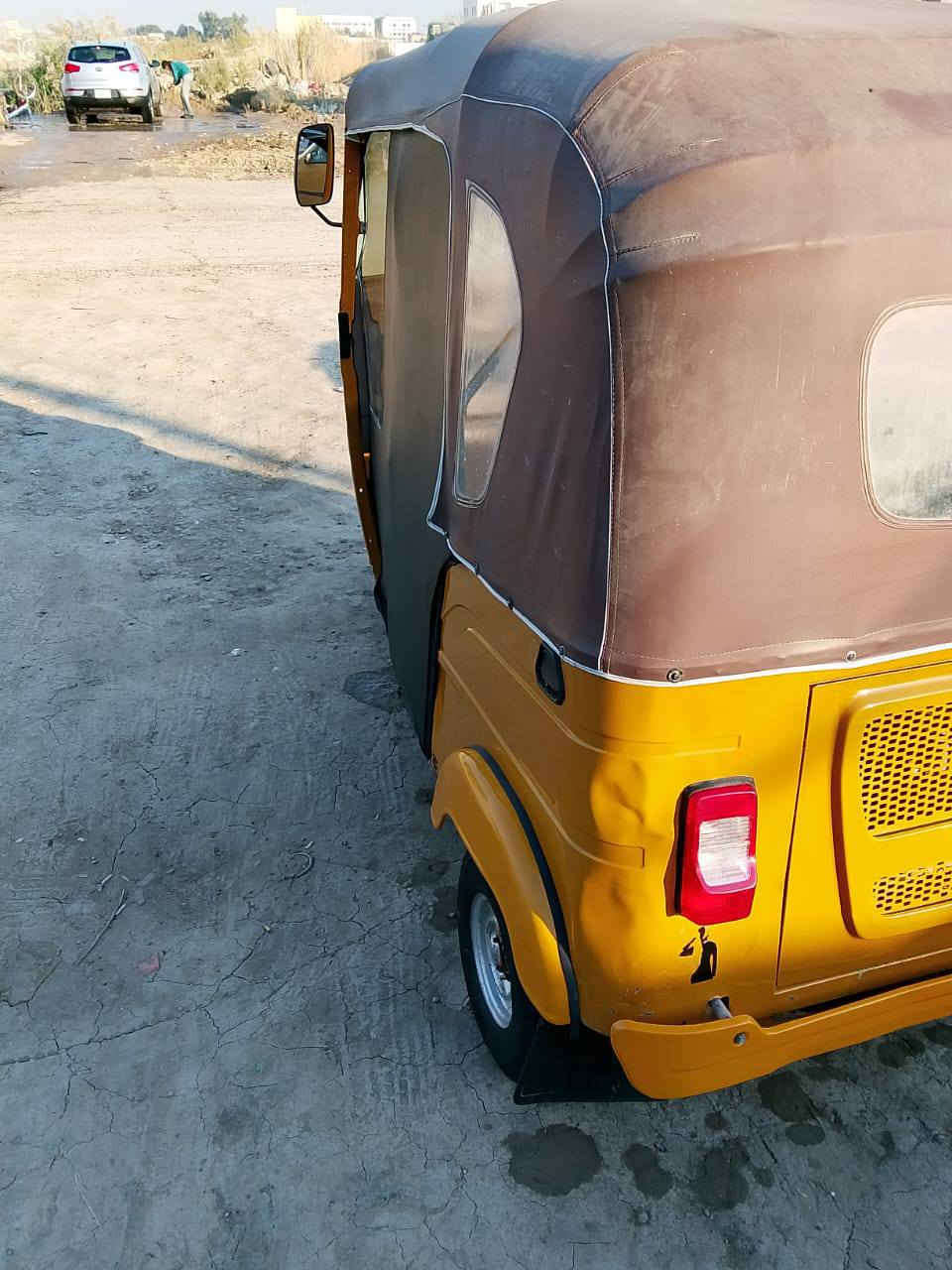 السلام عليكم تكتك موديل 21 مكفول من الصبغ والمعجون حت الدوس عل ابلاد محرك بستم او بوش شركه عنوان بغداد سبع البور***********
