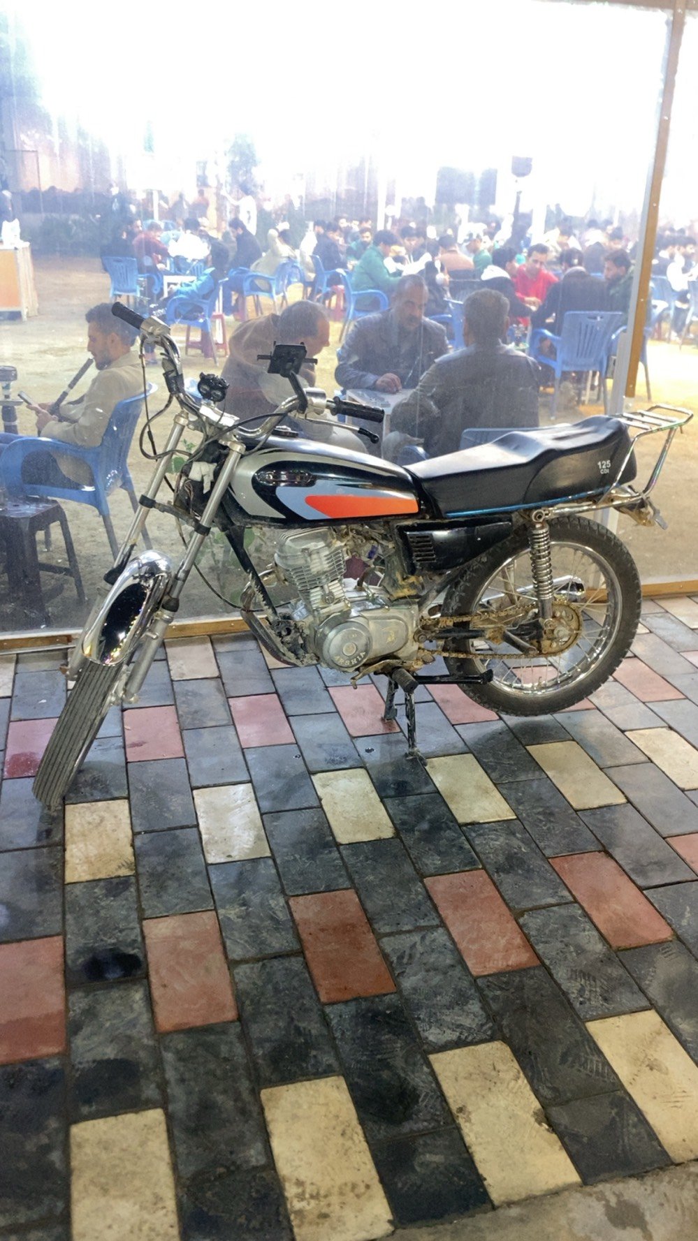 دراجة اربعة كير كلك مكفولة من السرقة دراجة مرتبة ونضيفة مكاني كوفة راسلني وتدلل