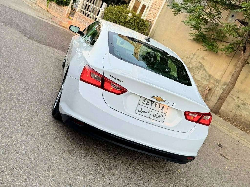 السلام عليكم
ماليبو LT موديل 2017 

✅ جير أوتوماتيك

✅ شاشة لمس كبيرة

✅ كاميرا خلفية

✅ تشغيل بصمة

✅ دخول ذكي (كي لس)

✅ كروز كنترول

✅ تحكم ستيرن 

✅ حساسات ضغط الإطارات

✅ إضاءة LED

✅ تكييف ثلج
✅ زجاج ومرايا كهربائي
ملاحظة:سيارة بونيت صبغ بدون دواخل 
السعر 88 بي مجال قليل رقم الهاتف
*********** 
*********** كركوك, العراق
