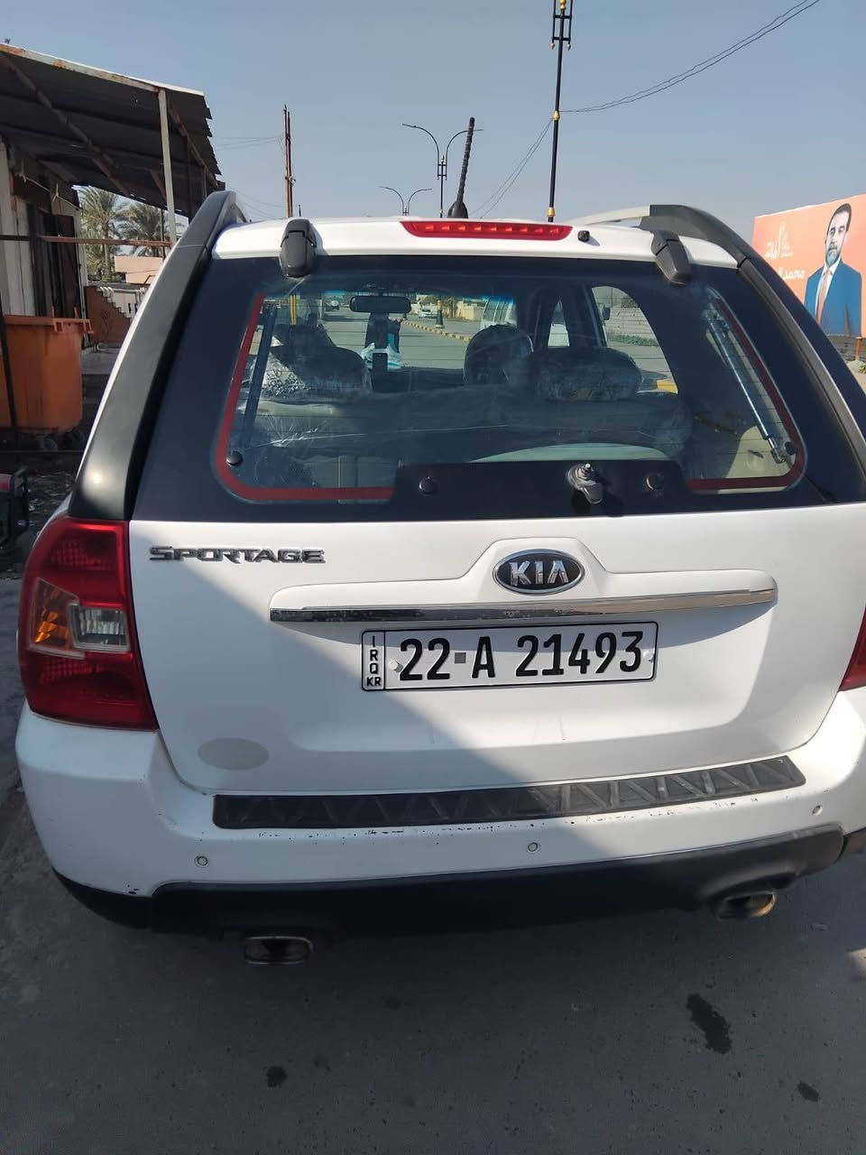 سبورتج 2010 بلاديه مكفوله من الصبغ والتبديل والكير والمحرك بشرط فيها بارد الجاملغ الايمن  كما موضح بالصوره السعر 120  العنوان بغداد التاجي  للستفسار اتصل ***********
