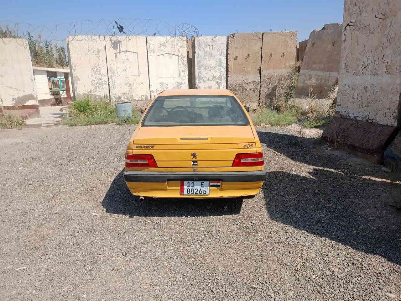 سلام عليكم بيجو لميس موديل 13 بسمي ســعــر23بغداد  تفاصيل خاص رقم موجود تصل واتساب***********

