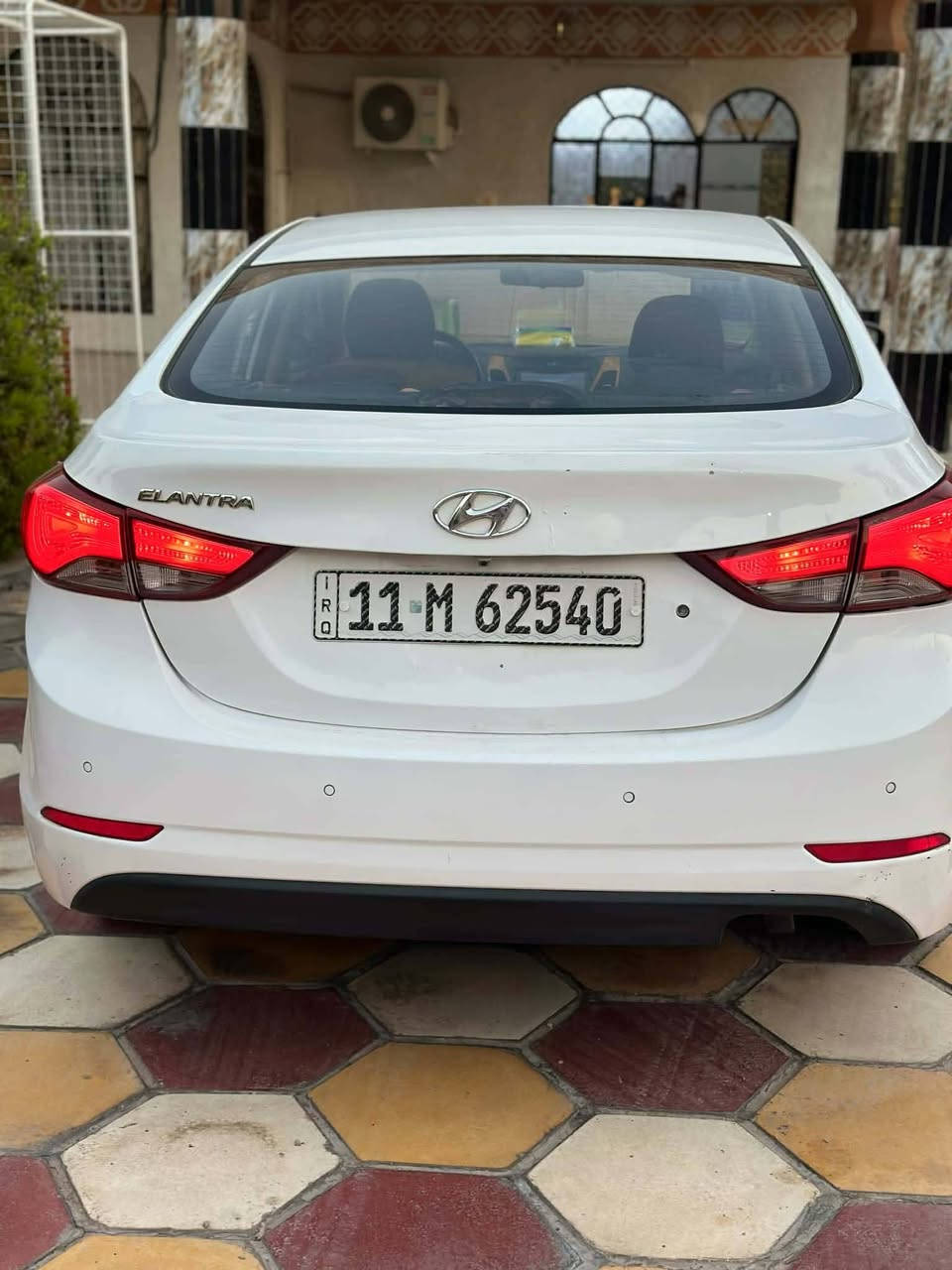 البيع انتره موديل ١٥ مكينه ١٨٠٠ رقم بغداد مشروع وطني مكفواله السعر ١٨ مكان ***********بغداد ابو غريب
