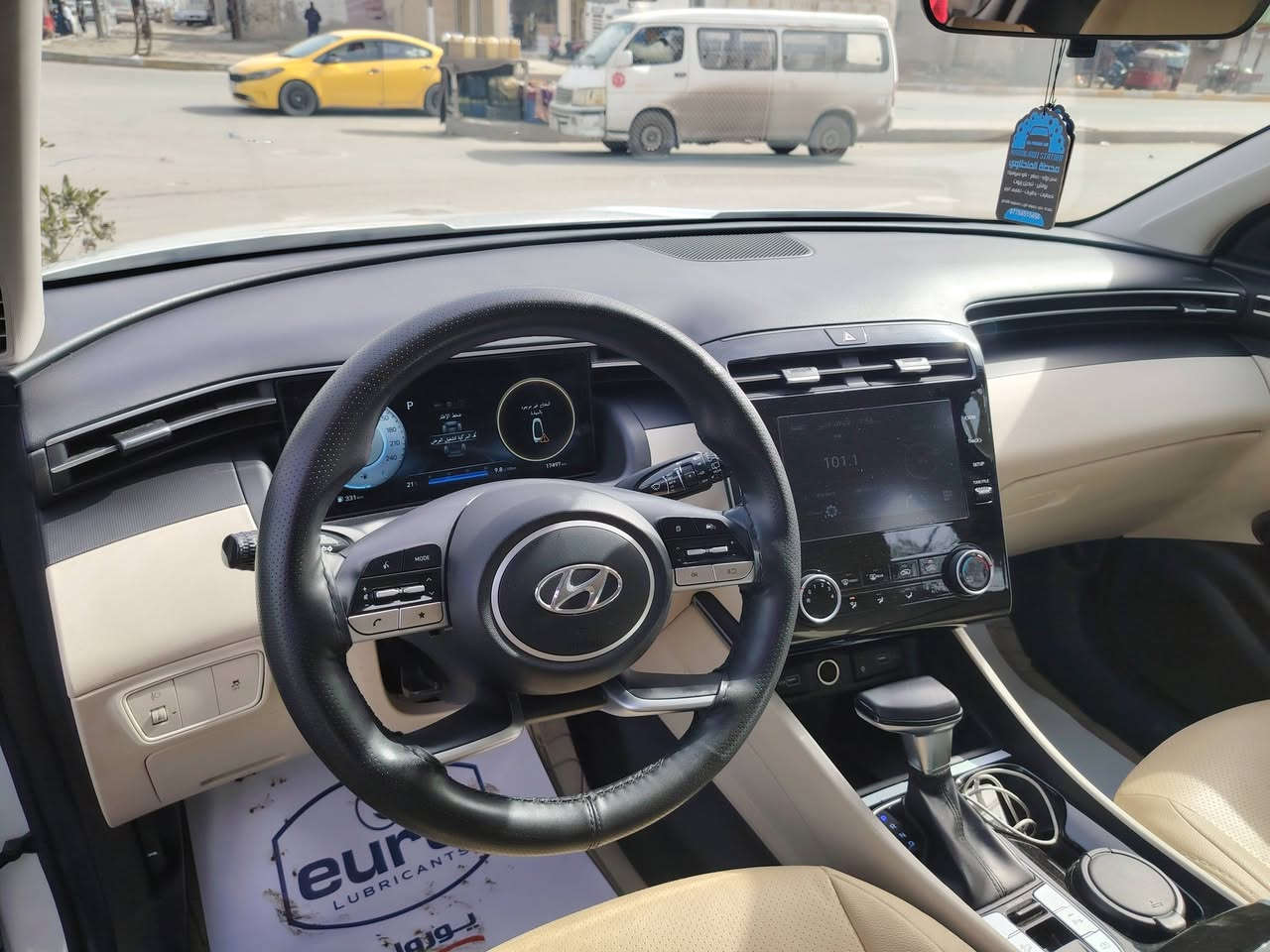 ‏HYUNDAI Tucson  2024
مكفوله من الصبغ والتبديل خليجي 
السعر 213
العداد 17 الف
داش كام 
المكان بغداد
خليجي موديل 2024
حجم المحرك 2000 
مرتبط بناقل حركة أوتو 6 نمر 
مفتاح التشغيل بصمة عدد 2
تشغيل عن بعد 
اريل نفكيتر 
حساسات أمامية 
حساسات خلفية
لايت زينون + LED 
كشافات 
بك لايت LED 
دخول بصمة ذكي 
حجم الاطار 235/55R18 
ويل كب 18
4دسك
اشارة في المرايا الجانبية 
المرايا قابلة للطي كهرباء 
ماسحة خلفية 
هاند بريك بصمة 
‏ABS 
شاشة كار بلي 
كاميرا دوارة 
مثبت السرعة Cruise 
 المودات والاوامر الصوتية 
‏Bluetooth / USB 
شاحن هاتف وايرليس
مخرج منفذ الطاقة 
فحص نظام السيارة 
حركة المقاعد الأمامية كهرباء
قطعتين تبريد  
أوضاع القيادة  ECO / NORMAL / SPORT 
أوتو هولد Auto Hold 
 نظام مانع الانزلاق 
نظام نزول المنحدرات 
حاملات الأكواب عدد 8
 بردات أبواب خلفية

للاستفسار اكثر اتصال او واتساب
‭***********
