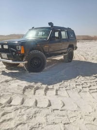 جيب شيروكي • ١٩٩١ • رقم كركوك