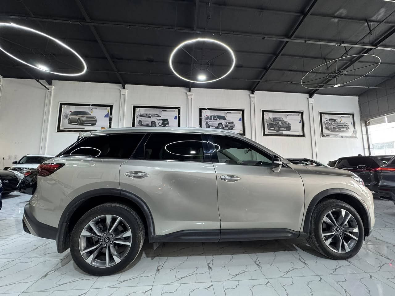 INFINITI QX60, LUXE
موديل 2024
سيارا فول فول مواصفات
عداد مقاعد 7
حجم محرك 6،سلندر 3/5
ماشيا  3 الف ميل
صوار حاد ث عل منشور
عنوان اربيل

سعر 265

***********
***********
