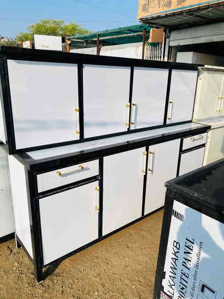 بسم الله 
وصلت وجبة كاونترات وسنكات شغل حطاطة درجة اولى  
موقعنا شهربان مجاور البريد قرب جمعية جنة شهربان 🌲🌲  ***********
