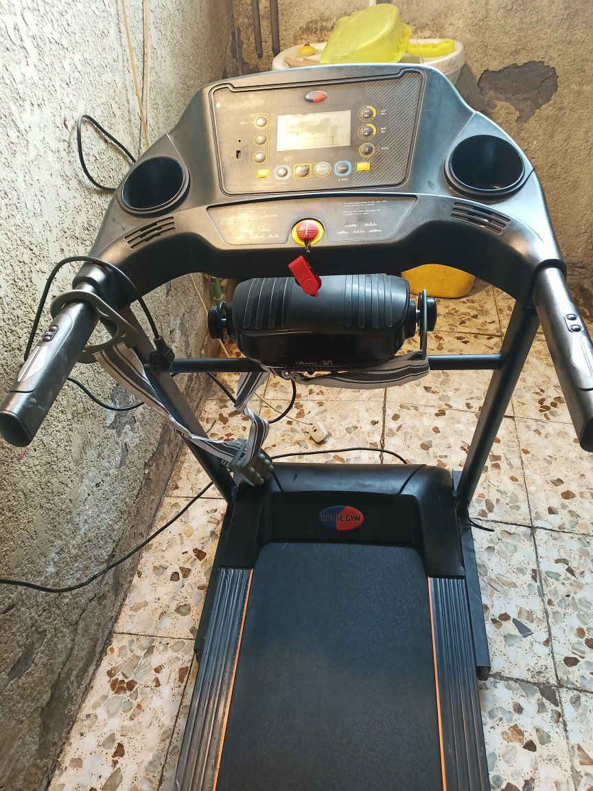 للبيع وزن 130 كيلو سعرة 200 مكان بغداد البلديات ومتوفر توصيل مجاني بغداد


**إذا كنت صاحب هذا الإعلان وتريد حذفه لأي سبب، رجاءا أرسل رسالة إلى الدعم الفني**