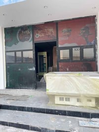 المنيوم اسود مع الجام  نظيف مكانه بغداد حي الخضراء للبيع بسعر 550 للاس...