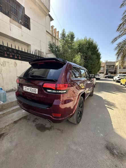 جيب كراند شيروكي بلاك توب رقم بغداد شبه مميز موديل 2020 ماشيه 96 الف حادثها جاملغ يسار امامي وبنيد نفسهن راجعات ومصبوغات كير ومحرك ودفع رباعي مكفولات وسونار وصور الحادث موجود بلمنشور 
مواصفات
زينون عالي ناصي رادار امامي وخلفي وجوانب نقطه عمياء حساس امطار حساس خلفي كامره خلفيه جنطه كهرباء كشتات جلد وكرسي سايق كهرباء دفع رباعي شاشه كبيره بصه ابواب وتشغيل عن بعد وبعد بيها اهواي مواصفات 
سعر 225
عنوان سياره بغداد حي الجامعه الاتصال على ***********
