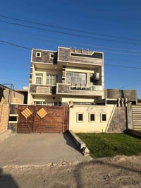 بيت للأيجار مساحة 200 متر ابو غريب دور الحمر مجاور العمارات السكنية  ل...