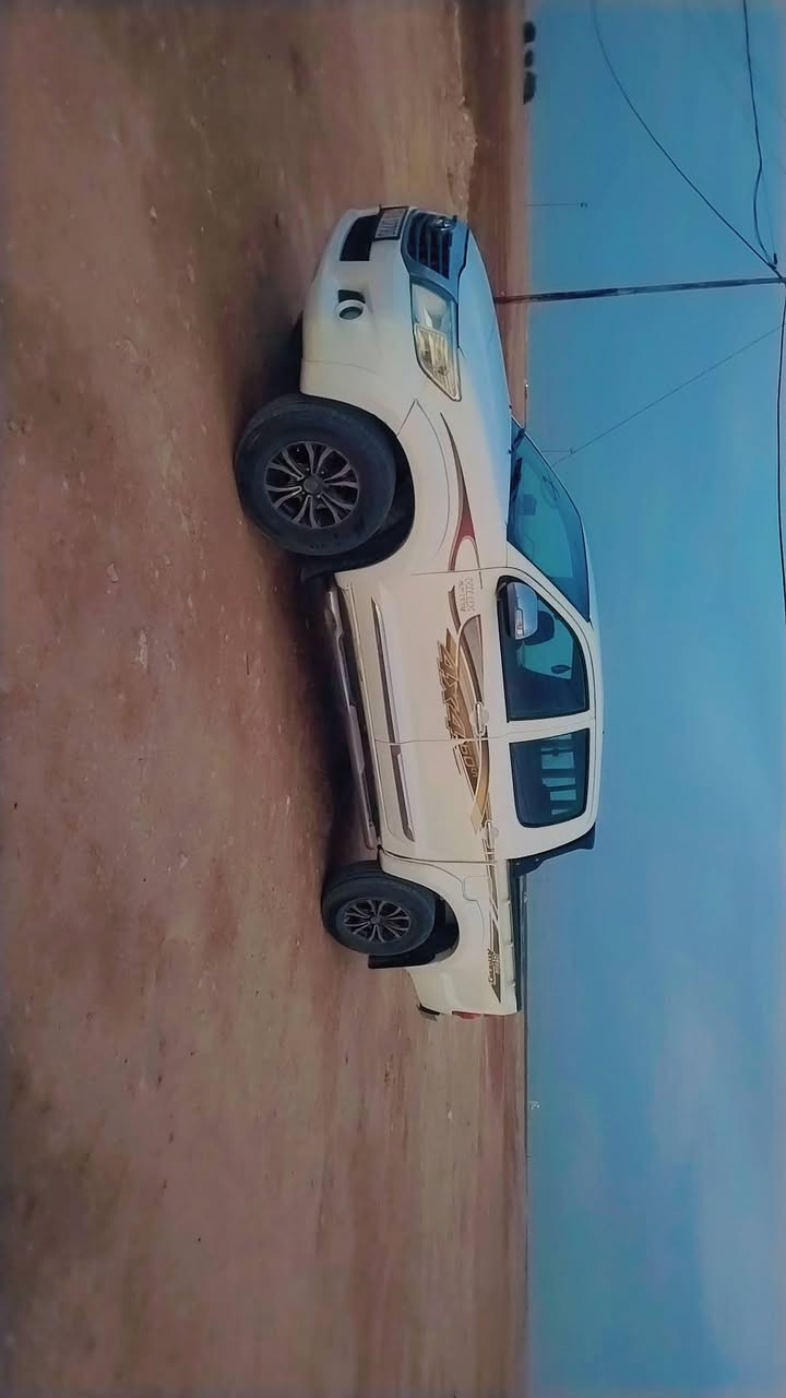 للبيع فورويل ١٥ كير عادي تخم تاير دبل شغال اي نقص مابيهه  رقم مثنئ دولي سنويه مجدده لل ٣٠ بسمي بيهه تبديل جاملغات وبنيد تفصيخ ولباقي مكفوله من عده بارد مشر عليه بيع ومراوس ترهم  إذا جارجر١٦ السعر175 وبيهه مجال

 رقمي ***********
