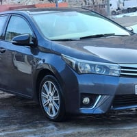 كورلا للبيع موديل 2015 خليجي بيها حادث تبديل قطعتين بنيد وباب الصدر بد...