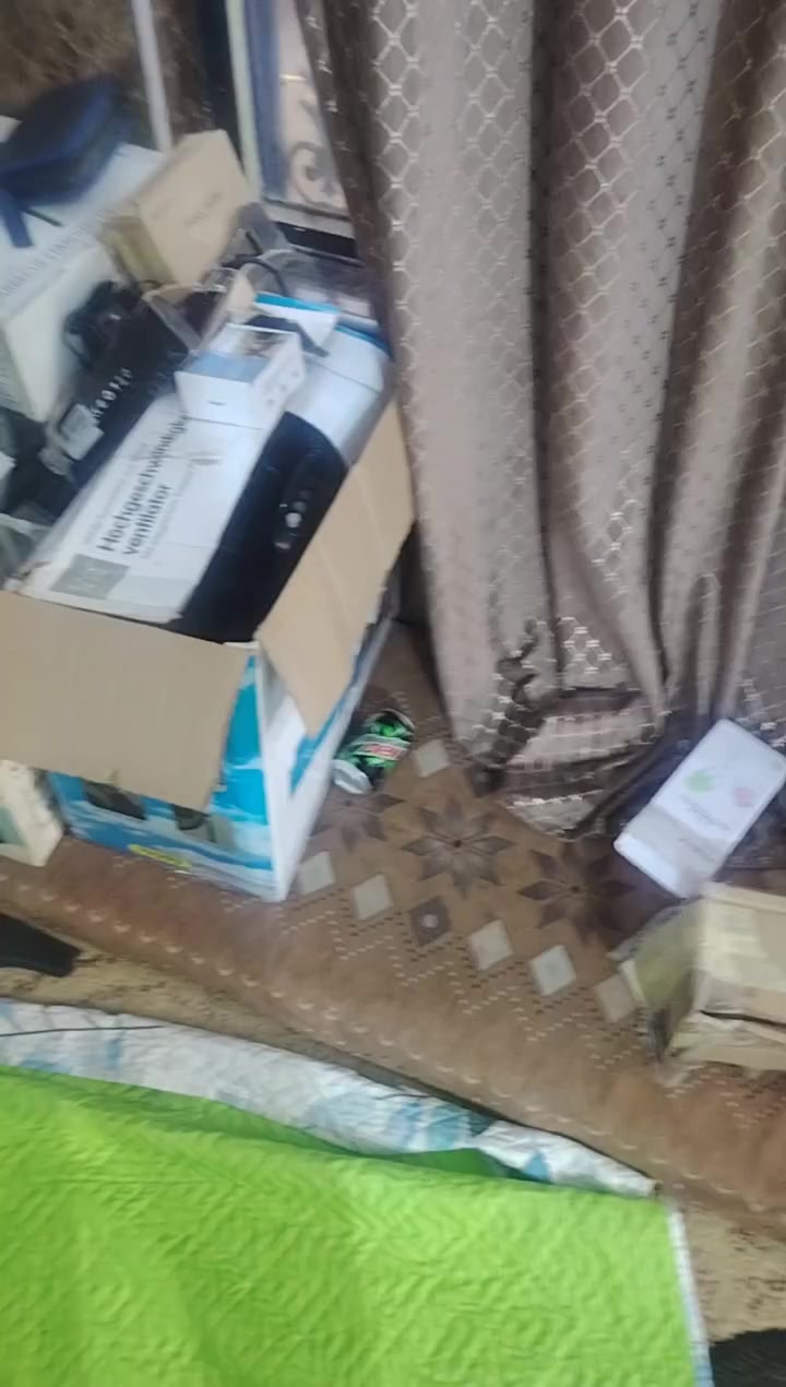 شلعه للبيع الديوانيه قريت ال حمد أسمى محمد رقمي *********** السعر قيم بما يرضي الله
