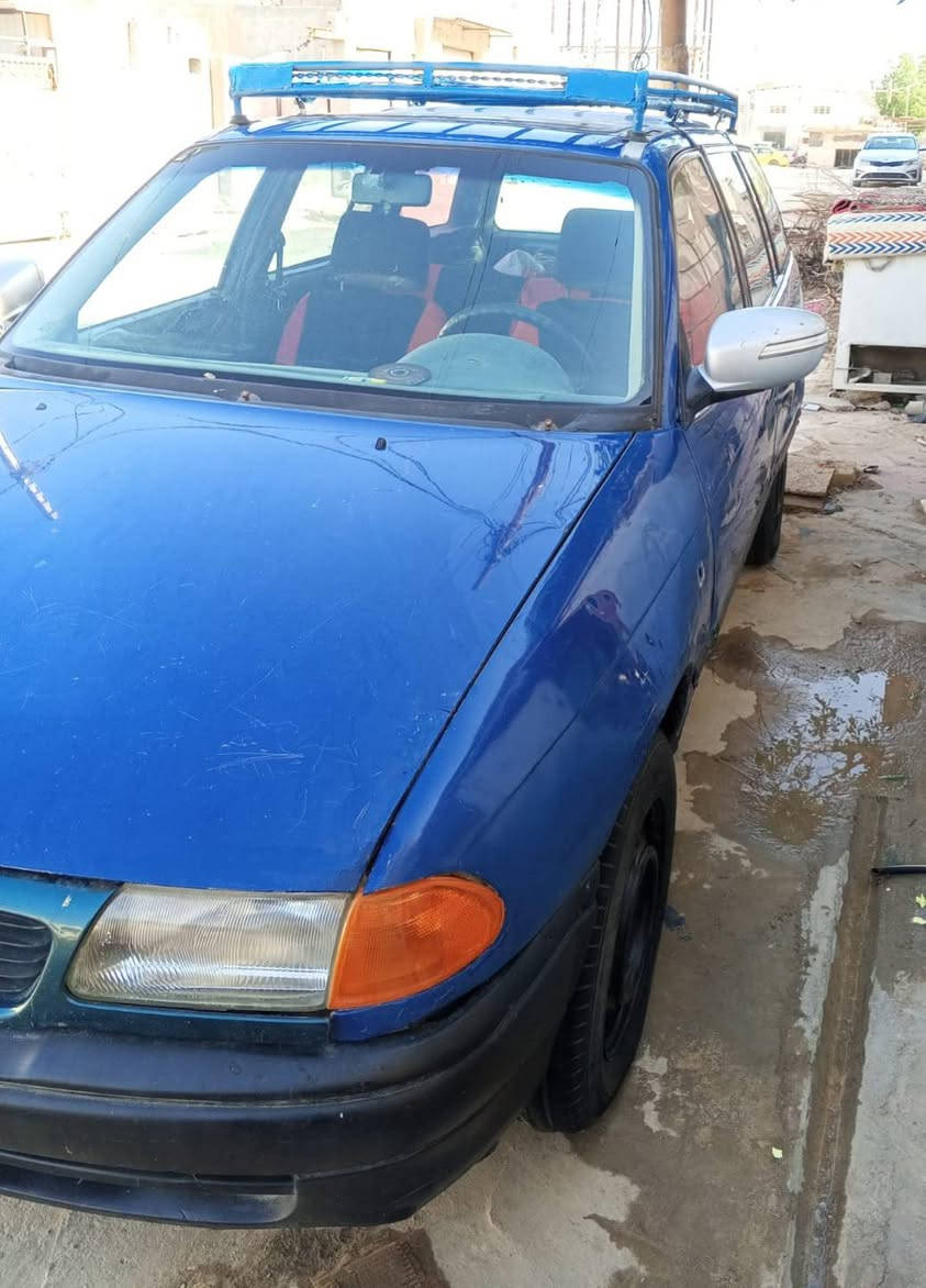 استرا بلاديه حجم 16 مكينه وكير شرط لاتنقيص ولا تبخيرر
رقم قادسيه 
طخة بسيطه بالجاملغ الخلفي والباقي شركه بدون صبغ
 تخم تاير جديد
 حداديه اماميه وخلفيه جديده
كهربائيات شغاله 
السعر 30 بيه مجال قليل 
مكان السياره بابل القاسم 
للأستفسار***********
   ‏‪***********‬‏
