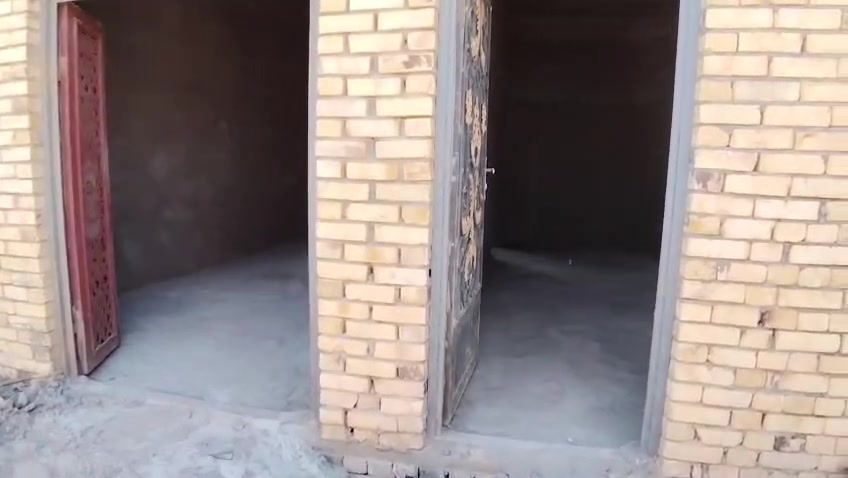 بيت زراعي الساعة ٣٨٠ بناد حديث +مزرعه
الموقع قرب المجمع البناني السعر ١٠٠ بي مجال *********** بيع مستعجل

