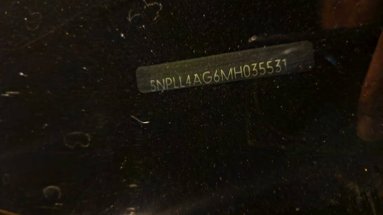 السلام عليكم
للبيع النترا 2021 رقم بغداد
جاهزه السياره ماناقصها اي شي
حادثها قبق جنطه ونفسه مصلح مامبدل
ليبل واحد السياره
مصفره هيئه مامطلوبه
تحويل مباشر 
ماشيه 177 الف كم 
السعر 145 وبيها مجال
مكان السياره كربلاء
فيديو كامل تصوير للسياره اليوم ورقم الشاصي بالمنشور 
الاتصال *********** اتصال+ واتساب 
اعتذر عن الرد بالخاص
