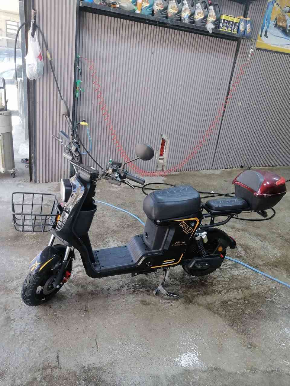 من رخصة الادمن
دراجهR8
5بطاريات 60V
دبل اشاره
لايت عالي ناصي LED
بريك امامي خلفي دسك
بلوتوث
ستاند تلفون، شاحن موبايل USB
زوج تاير تايوان
سويج 2
 كارت تشغيل 2
 الدراجةكهربائياته كله بلاديه
مكاني الاعظمية ***********
سعره(450) الف وبيه مجال قليل للشراي

