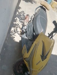 ماكس • ٢٠٢٠ • سلف