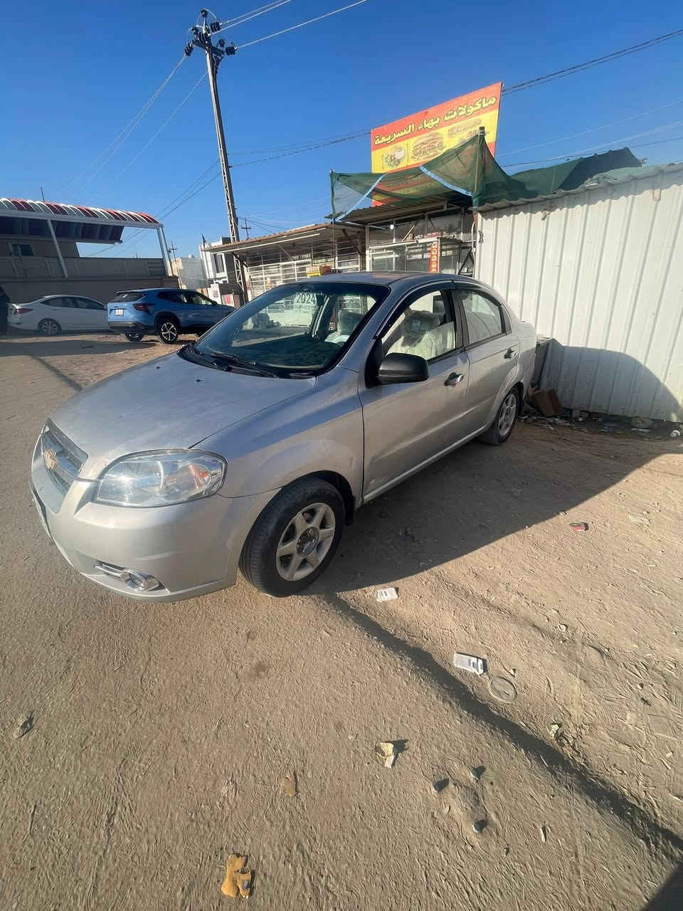 السلام عليكم
سيارة أفيو موديل 2007 
كير عادي
مكينة 1600 مسكر
أضرار السيارة فقط ضربه جنطه مع صبغ جمالية عام
حدادية جديده 
تخم تاير جديد 
المكان كربلاء المقدسة 
الغرض الاسفسار الاتصال على الرقم الاتي
***********
***********
