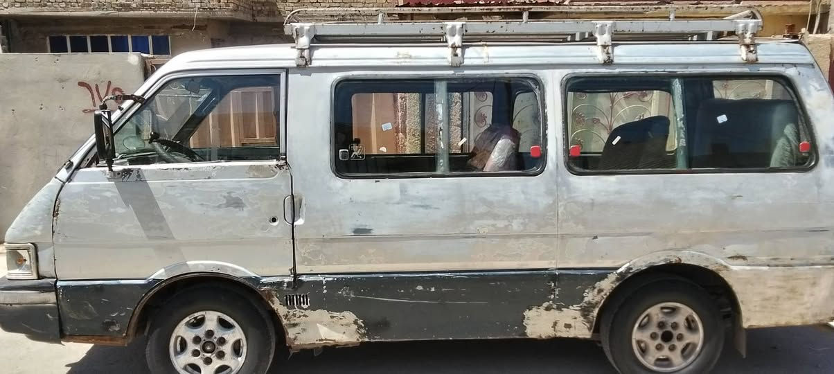سلام عليكم كيه بسته الى بيع  المديل1995 كير ومكينه وكسن خير من الله سيارة ما مطلوبه غرامت مصفره السعر 22وبيه مجال ***********
