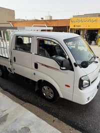 كيا دبل قمرة • اوتماتيك • محرك ٣٠٠٠