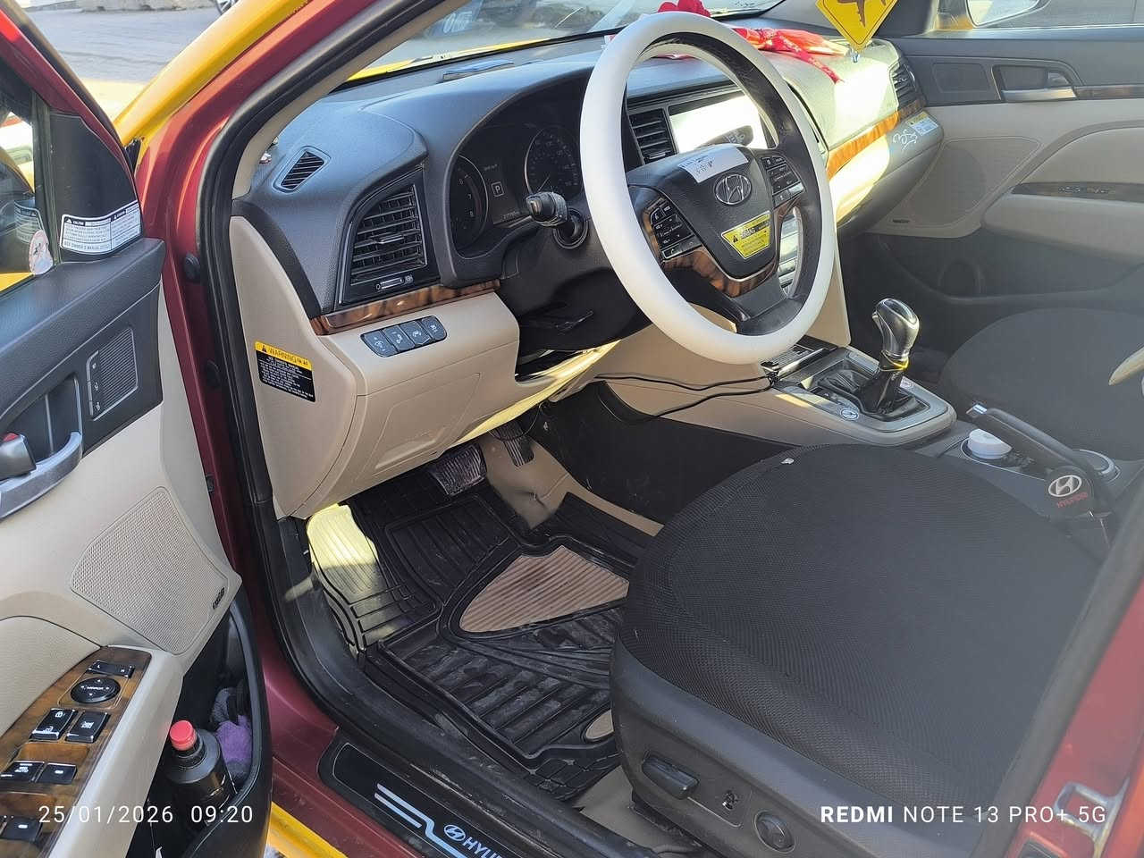 سلام عليكم
النترا للبيع 2017 فول مواصفات اعلئ فيئه بل النترا
رقم بغداد انكليزي شرط الوكالة والتحويل هيئة غرامات صفر هزة ما ساقطة سنوية 2028 كوبون بانزين
مواصفات
فتحة 
بصمة
كشن جلد + كهرب +كشنات خزن +هيتر بل كشنات
مري قلاب  
رادار
قيادة ذاتية
كروس سرعة
لايت بك لايت لدى
إشارة ترحيب عند الاقتراب
ثلاث أنظمة قيادة 
يدأت نيكل بلادي
بصمة صندوق
شاشة اعطال
محرك 2000
كير AT. بلادي
لايت زينول 
داخل صاج بلادي
ضرر جاملغ وبونيد بدون دواخل 
تبريد تتفة شرط  
السعر 137بيها مجال الطيبين 
الاستفسار الاتصال بل رقم ***********
