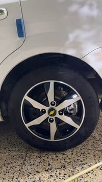 اعضاء الكروب الكرام عندي اوبترا 2010ابيض ناصع شركه عامه السياره مكفوله...