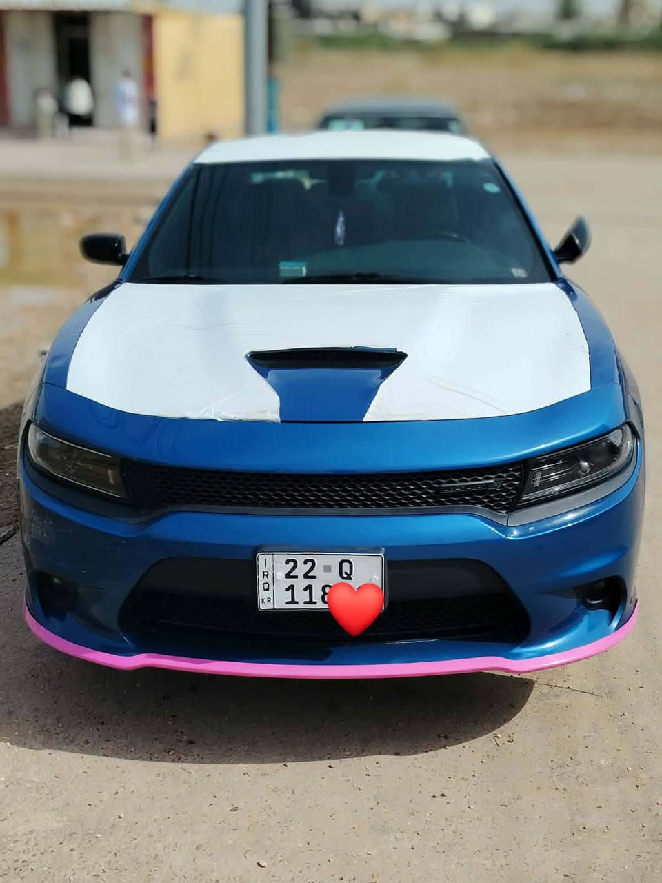 سلام عليكم جارجر للبيع موديل 2022G/Tكفال عامه ما عده بارد بل الجاملغ الخلفي مواصفات جيتي ماشيه 50 سياره جاهزه ما نقص برغي  السعر 255وبيهه مجال بصيط المكان بغداد بسمايه الرقم ***********
