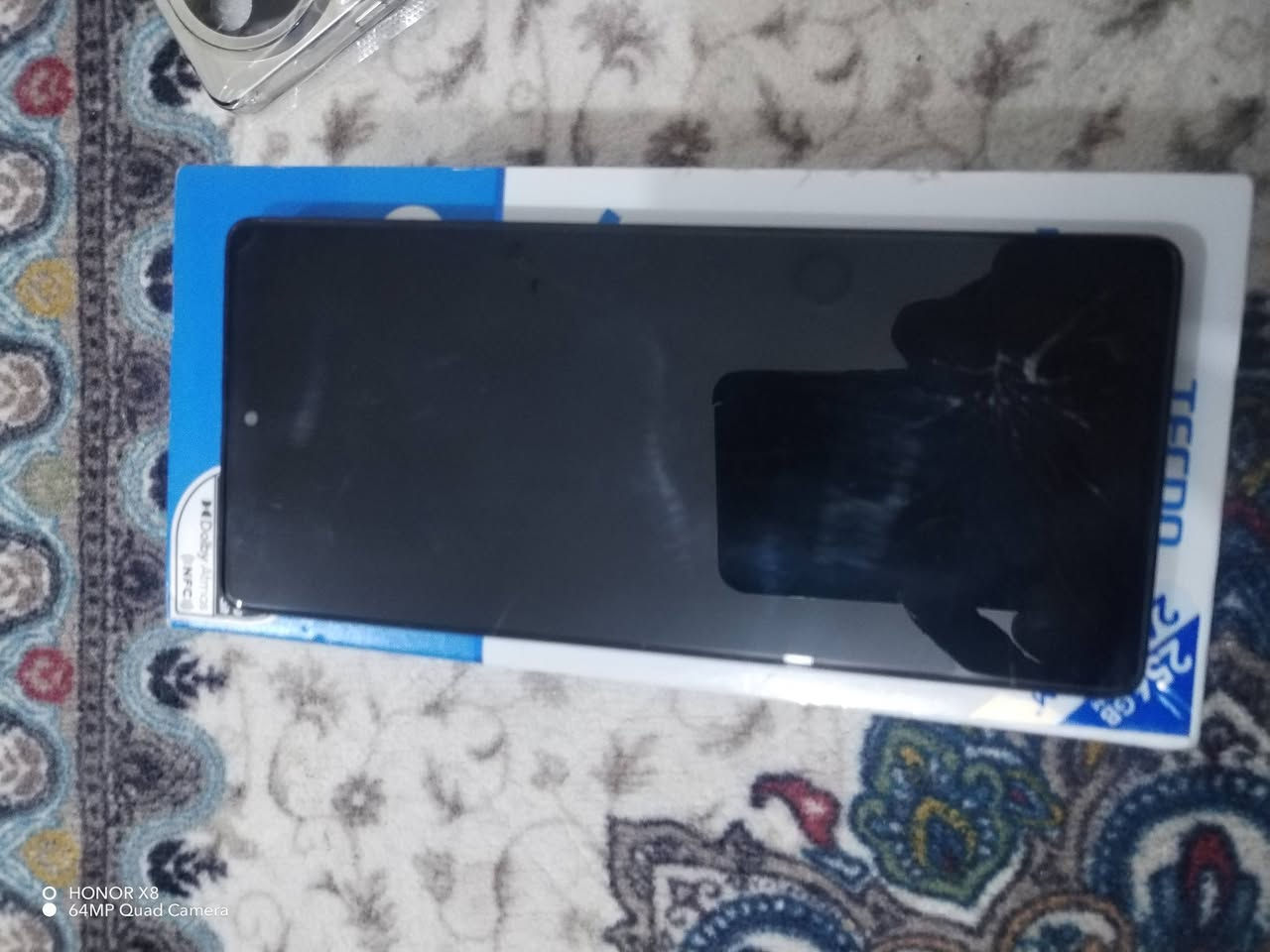 سلام عليكم جهاز تكنو كامون 30 برو 5G للبيع شاحنه ضايعة سعره160بي مجال مكاني سماوة ***********
