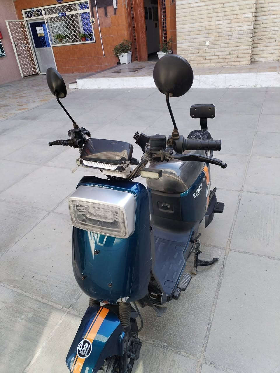 دراجه شحن نظيفه جدا ٤٥٠ وبيه مجال فلسطين  قرب همبركر الابتسام *********** مهند
