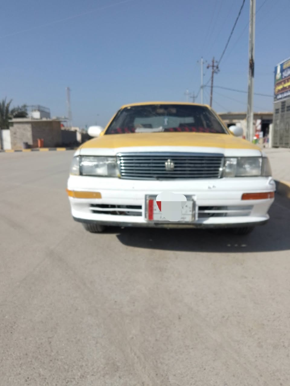 سلام عليكم كراون متصل 
موديل (2000)اصل 
رقم ميسان الماني 
مكينة وكير ثنين ونص 
ديلكو كفالة وين مايعجبك
كهربائيات كل شغالة تبريد شغال
تخم تاير جديد حدادية جاهزه
ربع متصرف عليها 
كفالة من الكص ولنقل 
سعر (26) عنوان واسط 
بيع او مراوس بخصوصي 
((***********))
