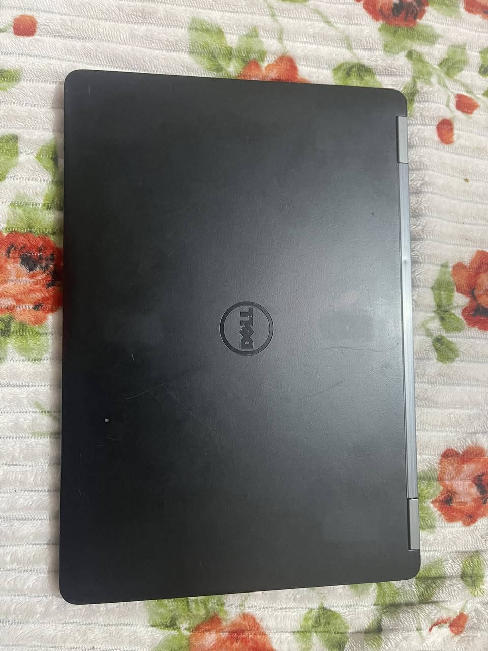 لابتوب دل
معالج كوراي 5 الجيل السادس
الرام 8 كيكا
كرت الشاشة داخلي انتل 4 كيكا
التخزين 500 كيكا
مكاني بابل حله ورديه خارج سعر 175 وبيه مجال ***********
