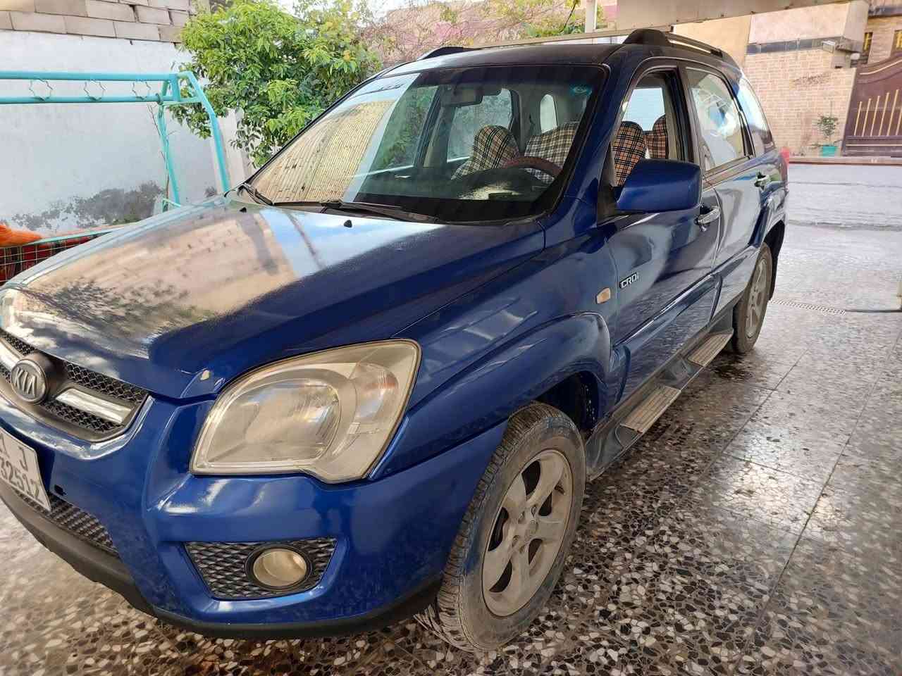 السلام عليكم للبيع او المراوس كيا سبورتج موديل ٢٠١٠ وارد خليجي فول مواصفات للأخير محرك ٢٠٠٠ دوش ٤ سلندر فتحه كشنات جلد + كهرباء مري شفط نظام ECO شاشه + كاميرا تبريد ثلج صدر امامي خلفي جديد تخم تاير جديد كهربائيات كلها شغاله بيها رش حزام اثر شخوط بدون معجون صور قبل الصبغ موجوده السعر ١٠٥ وبيها مجال 
مكاني الدوره ابو دشير 
رقم الهاتف *********** بغداد, العراق
