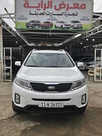 سورنتو ٢٠١٤ • ٦ سلندر • ٧ راكب