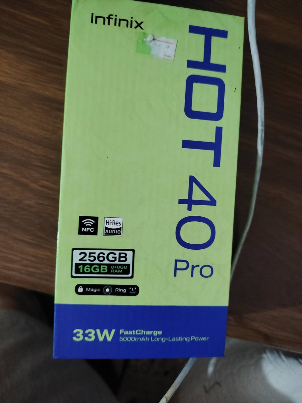 سلام عليكم
جهاز HOT 40 PRO من شركة Infinix
جهاز جديد مامستخدم نهائيا
ذاكره 256 العشوائية 16 مع كامل الملحقات
جهاز سعره 270 وبي مجال
للأستفسار ***********
