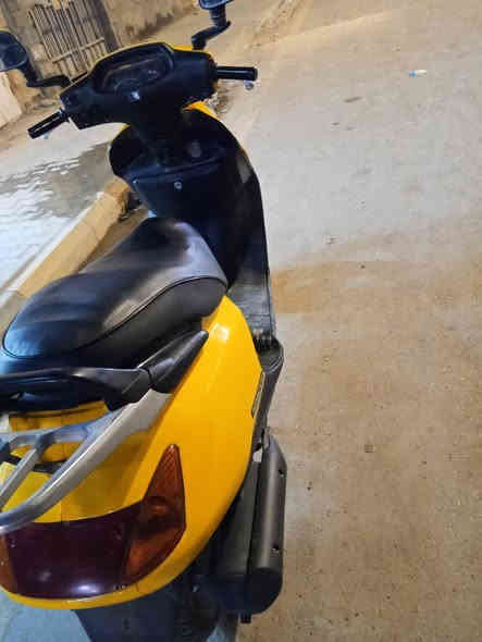 سلام عليكم درجه سبيسي ياباني لبيع درجه كهربائيّات كله شغاله سلف هندر كفراتها ما بيها شخط  كابريتر اصلي صالنصه اصليه اشاير يمه يسره كيج مال بانزين شغال سعر 475بيها مجال مكاني كوت زين القوس رقم الهاتف ***********
