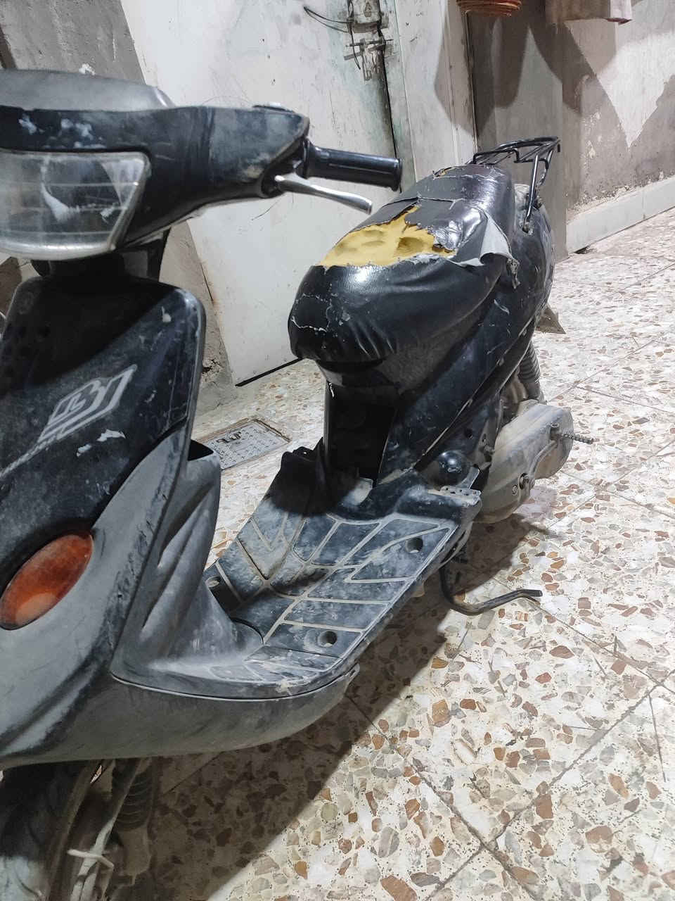 للبيع 200 قفل السماوه الخشابه ***********
مفتوحه مرا وحده دراجه نضيفه وبيه نهضه تجي وشوف بعينك
