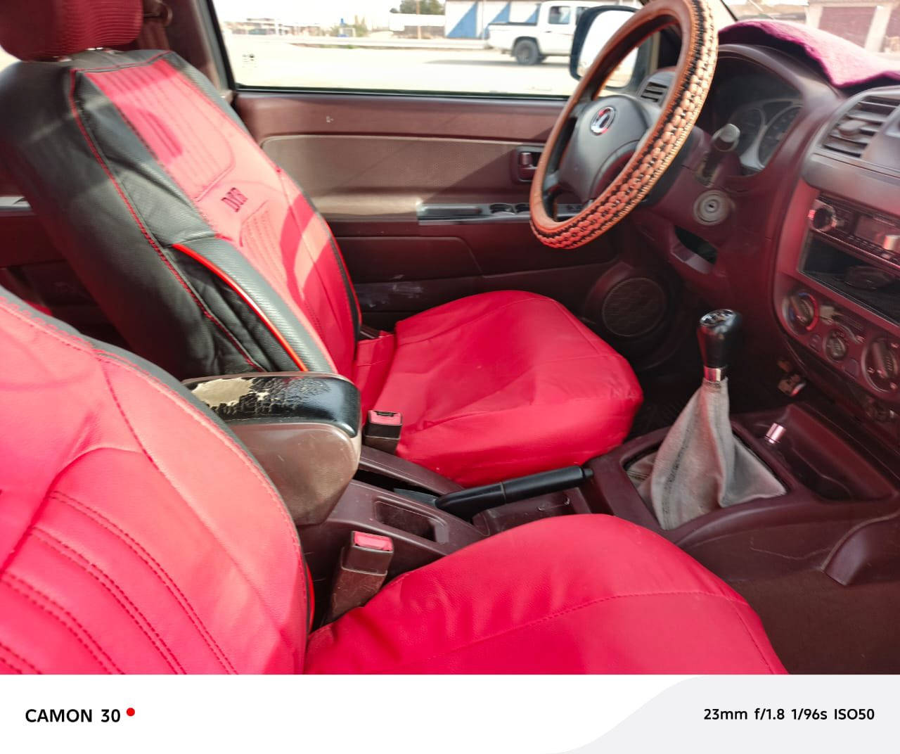 السلام عليكم كريت ويل 13 رقم ذي قار تحويل مباشر  سياره مكفوله من الاخياس والصبغ بس باب العبري بيه صبغ جوه الخطه فابلون الشركه قماره وبنيد مكينه كير اكسن حداديه تخم تاير تبريد كله جديد الخطه مالت الشركه السعر المطلوب 62 وبيه مجال بسيط كلش مكاني ذي قار قظاء الفجر رقمي ***********
