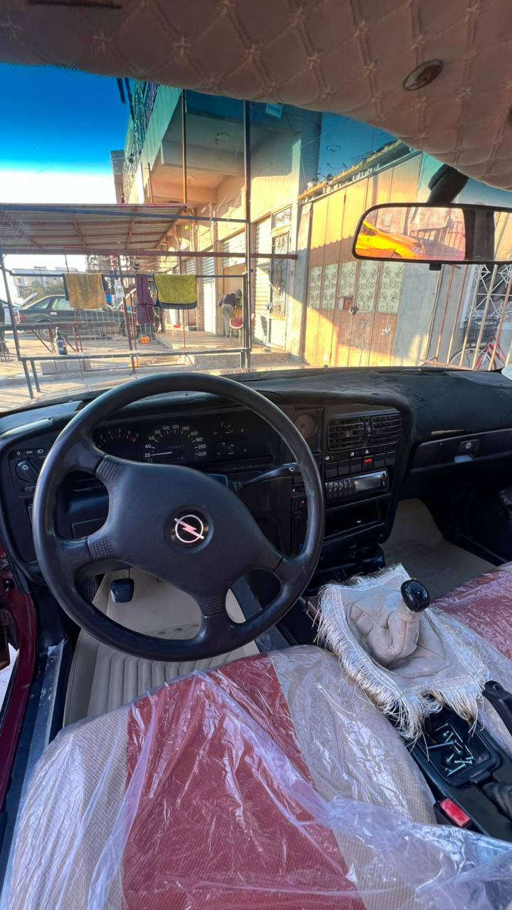 اوميكا ستيشن موديل 93 رقم كركوك بطاقه بانزين سياره جاهزه
هاتف ***********
