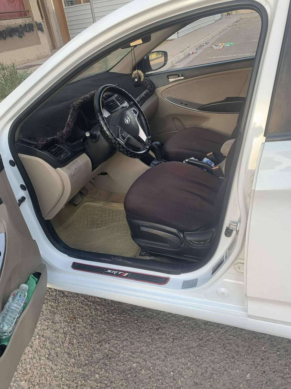 الموصل الايسر
اكسنت خليجي موديل 18 كير محرك شرط بيها قطعه صبغ جاملغ الخلفي وبيها بارد السعر 100 العنو


**إذا كنت صاحب هذا الإعلان وتريد حذفه لأي سبب، رجاءا أرسل رسالة إلى الدعم الفني**