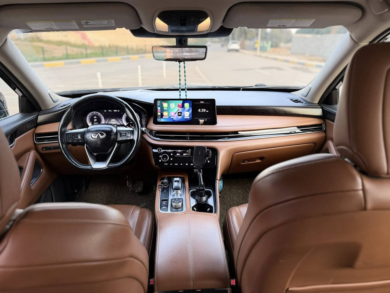 سلام عليكم إنفتي للبيع QX60 2023 فول مواصفات فئة Sensory
• دفع رباعي AWD

• كاميرات 360° + خلفية

• سقف بانورامي

• مثبت سرعة ذكي

• أنظمة أمان متكاملة (فرملة طوارئ – تحذير اصطدام – مغادرة مسار – نقطة عمياء)

• مقاعد كهربائية مع ذاكرة

• تدفئة وتبريد مقاعد + تدفئة مقود

• شاشة عدادات رقمية + عرض على الزجاج الأمامي

• شاحن لاسلكي

• تشغيل عن بُعد

• 3 صفوف مقاعد

• تكييف أوتوماتيك مع تبريد خلفي

🚗 العداد: 33,455 كم

📍 الحالة: ممتازة

💰 السعر: 32000$قابل للتفاوض

رقم الشاصي: 5N1DL1GS1PC346584

⸻ للاستفسار الاتصال على الرقم: ***********
