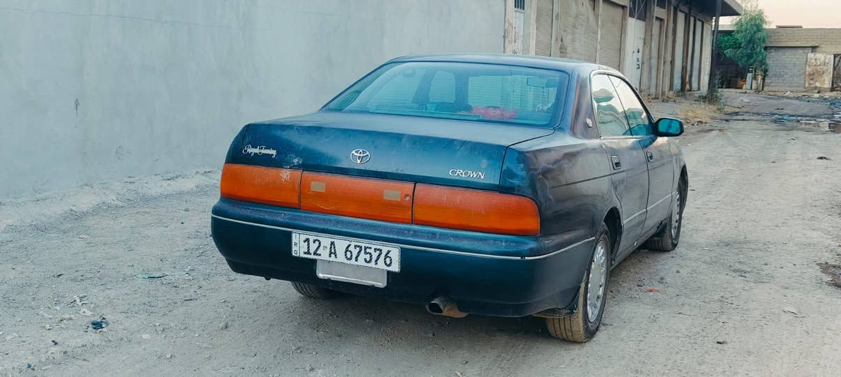 Toyota بطة 
1995 متصل 
تبريد تدفئه شغال 
محرك 3000+كير vvtكهربائي +اكسل شرط
طخم تايرات جدد 
هزه وسنوية جدد شرط التحويل  
حدادية صدر جديد 
كهربائيات كلها شغال
 
السعر 50 وبيها مجال 
اني صاحبها الشرعي 
مكانها موصل جديدة 
***********
***********
خاص ماجاوب

