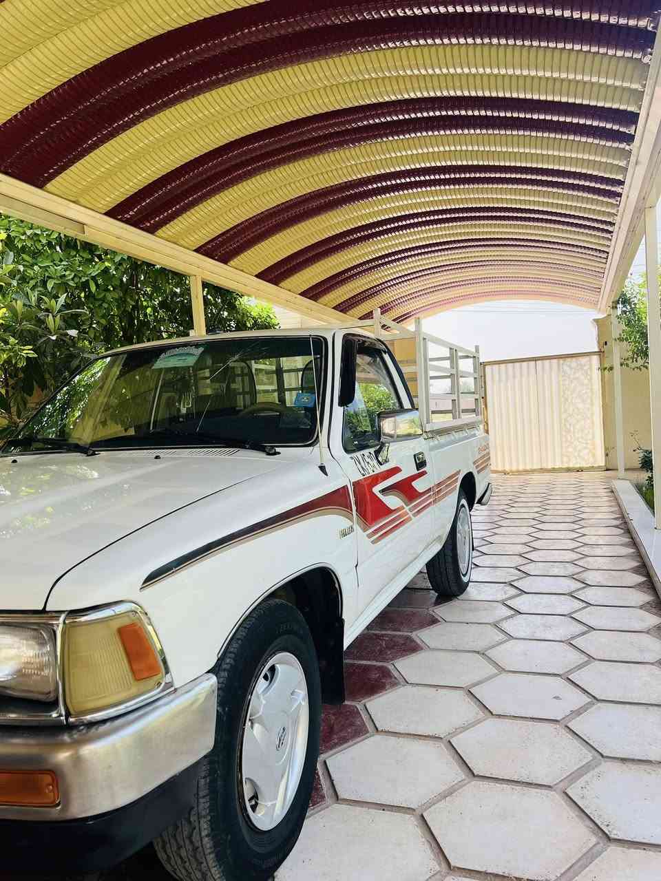 تيوته كروسيده شرط كير ومكينه وشاصي واكسل كفاله عامه
بدون صبغ موديل 97 السكن صلاح الدين الضلوعيه 
السعر 80 ورقه وبيها مجال 
للستفسار ***********
