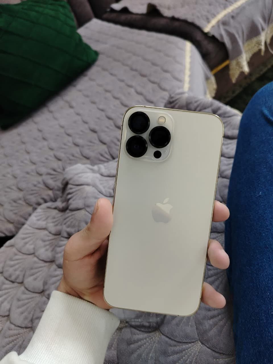 13 برو ماكس
256
بطاريه 89

ما يعبر هو نضافه 100/100
تك امريكي 
سعرو 675


**إذا كنت صاحب هذا الإعلان وتريد حذفه لأي سبب، رجاءا أرسل رسالة إلى الدعم الفني**