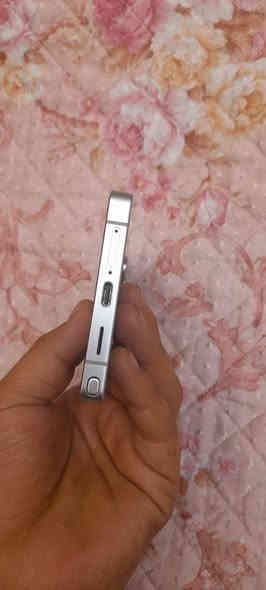 السلام عليكم جهاز S25 الترا ذاكره 256 قبل  فتره جبته الجهاز مابي شخط نضيف ضمان عين الفهد عنواني بغداد البلديات سعره 1200 وبي مجال هذا رقمي ممتواجد فيس ***********
