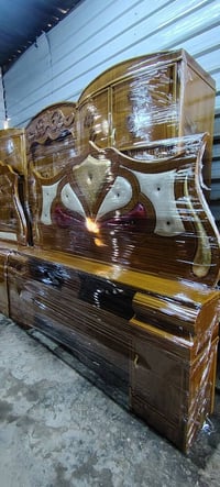 غرفة نوم مستعمله النظافه ٪95 السعر ٩٥٠ للاستفسار الاتصال على الرقم ٠٧٨...