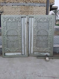 باب مستعمل • باب خارجي