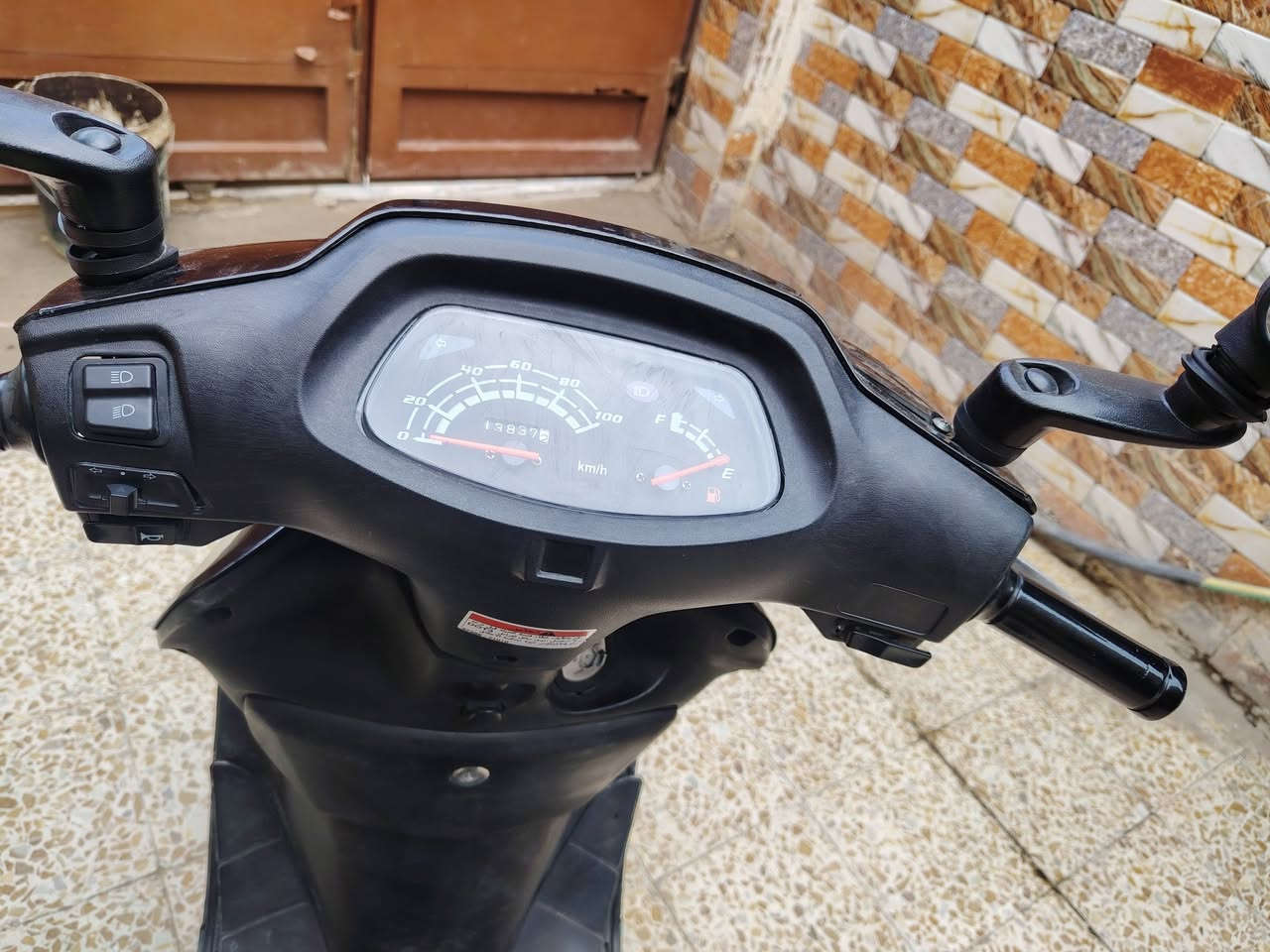 السلام عليكم سبيسي ياباني للبيع 
دراجه خيرمن الله دراجه كفالة دراجه على وضع الشركه 
تخم تاير جديد كهربائيات جديده على وضع الشركه 
رقمي هذا وما ارد على الخاص ***********
