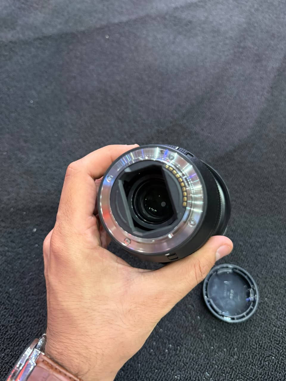 📸 للبيع | Sony FE 16-35mm F2.8 GM II
عدسة 16-35mm G Master الجيل الثاني بفتحة F2.8، بحالة جيدة جداً.

▪️ السعر: 2,500,000 دينار عراقي
▪️ بيه مجال بسيط جداً
▪️ الكارتون الأصلي موجود والجنطه 
▪️ القباق الأصلية موجودة

📍 الموقع: بغداد – الشعب
📞 ***********

للاستفسار أو المعاينة يرجى التواصل على الرقم أعلاه.
